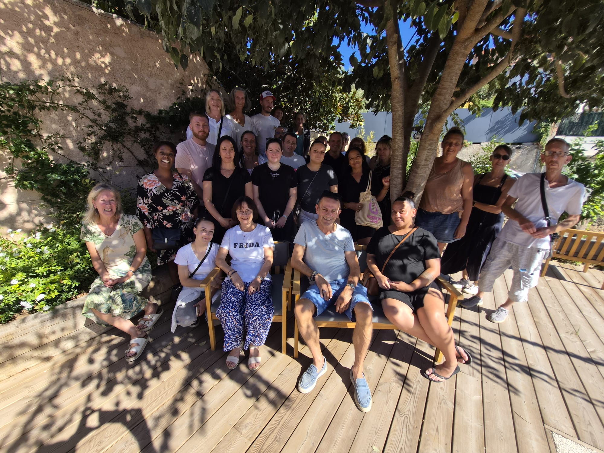 Notre équipe au complet